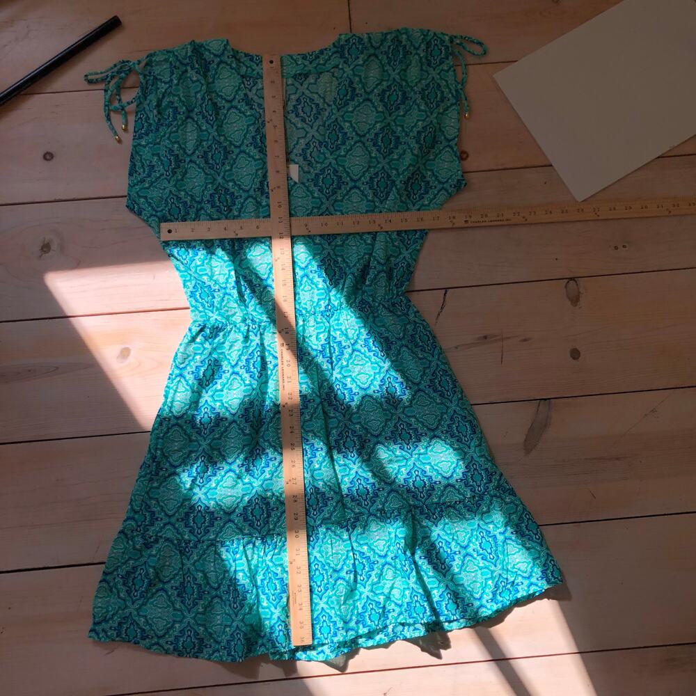 Helen Jon NWT Women's Marbella Tile V-Neck Dress Size M - Picture 10 of 13